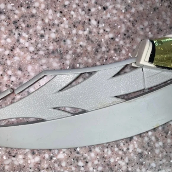 MMPR WHITE RANGER TIGER SWORD